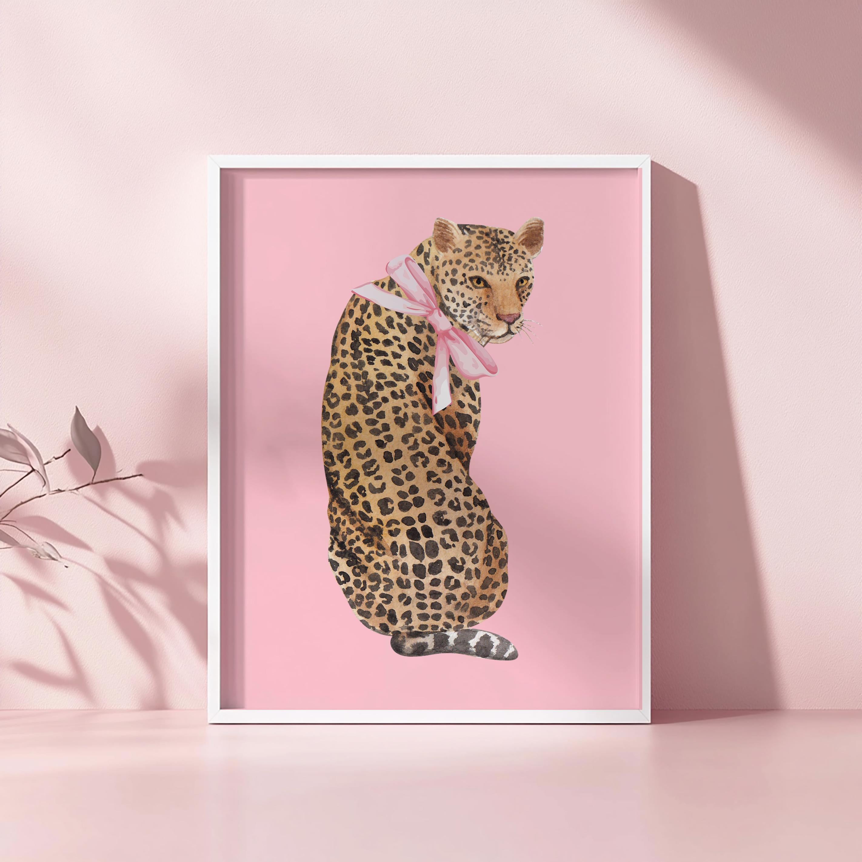 Pink Set of 3 Leopard Wall Art, Coquette Cheetah Kiss Print, Trendy Animal Print Poster, Girly Preppy Home Decor, Digital Download Wall Art