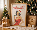 Meet Me Under The Mistletoe, Funny Retro Christmas Wall Art Print, Pin Up Holiday Cocktail Poster, Vintage Santa Bar Cart Decor DIGITAL