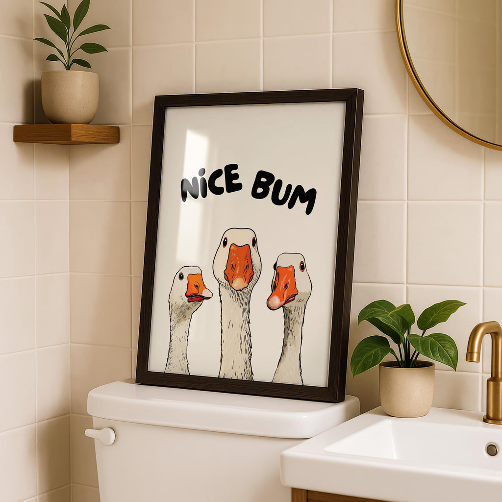 Nice Bum Goose Poster, Funny Bathroom Wall Art, Quirky Animal Print, Humorous Toilet Decor, Playful Restroom Printable for Home
