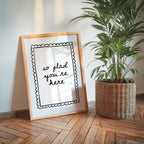 So Glad You’re Here Wall Art, Black White Entryway Print, Minimal Welcome Poster, Modern Home Decor, Airbnb Hallway Art
